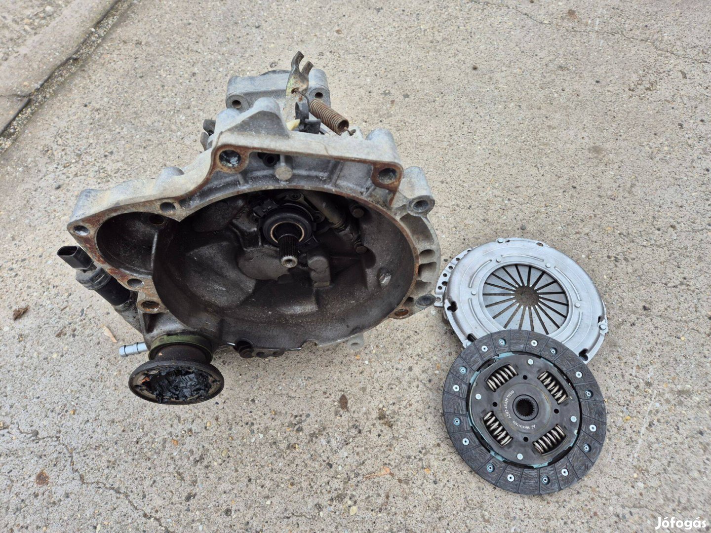 Seat Vw Skoda 1.0 (999 cm3) Benzines váltó + kuplunggal