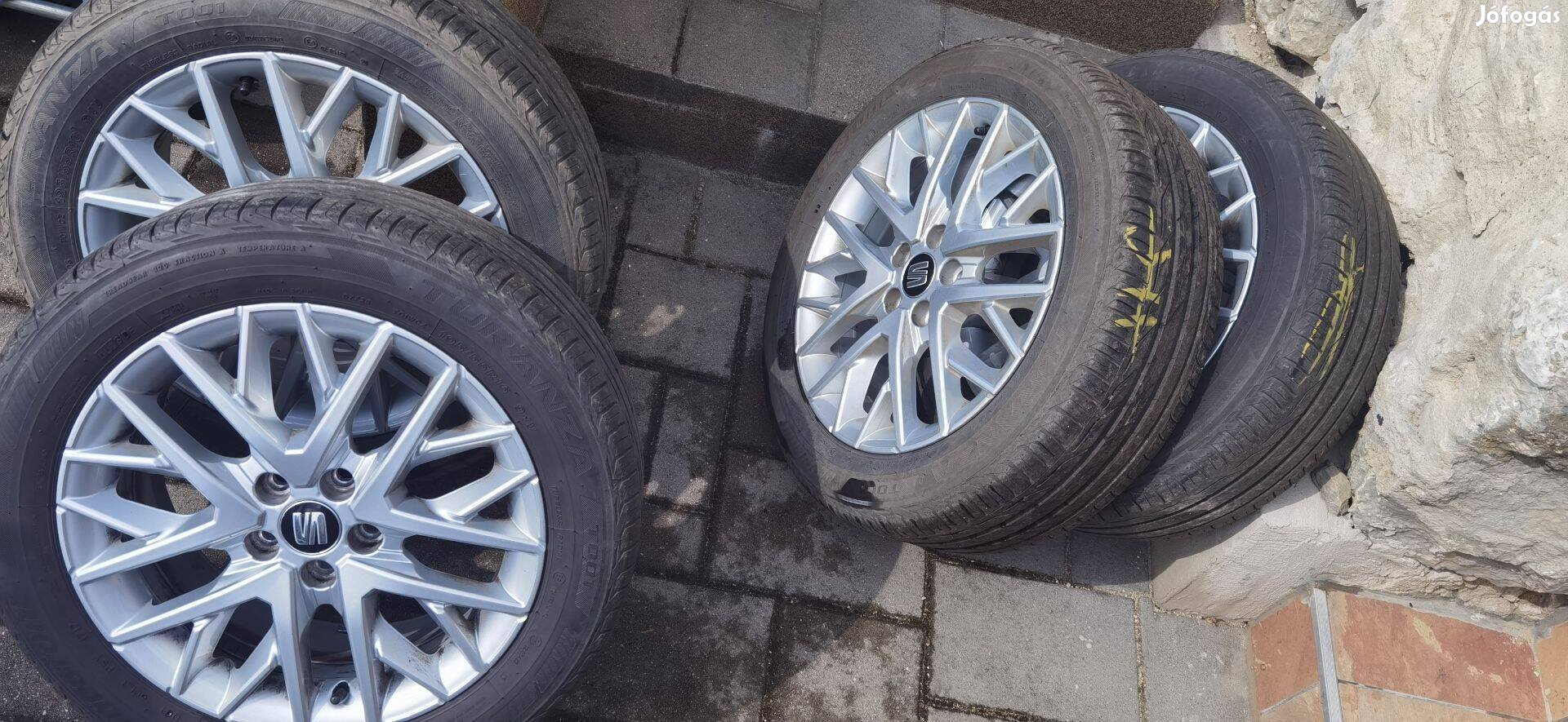 Seat gyári alufelni 195/55 R16 Bridgestone nyári gumikkal