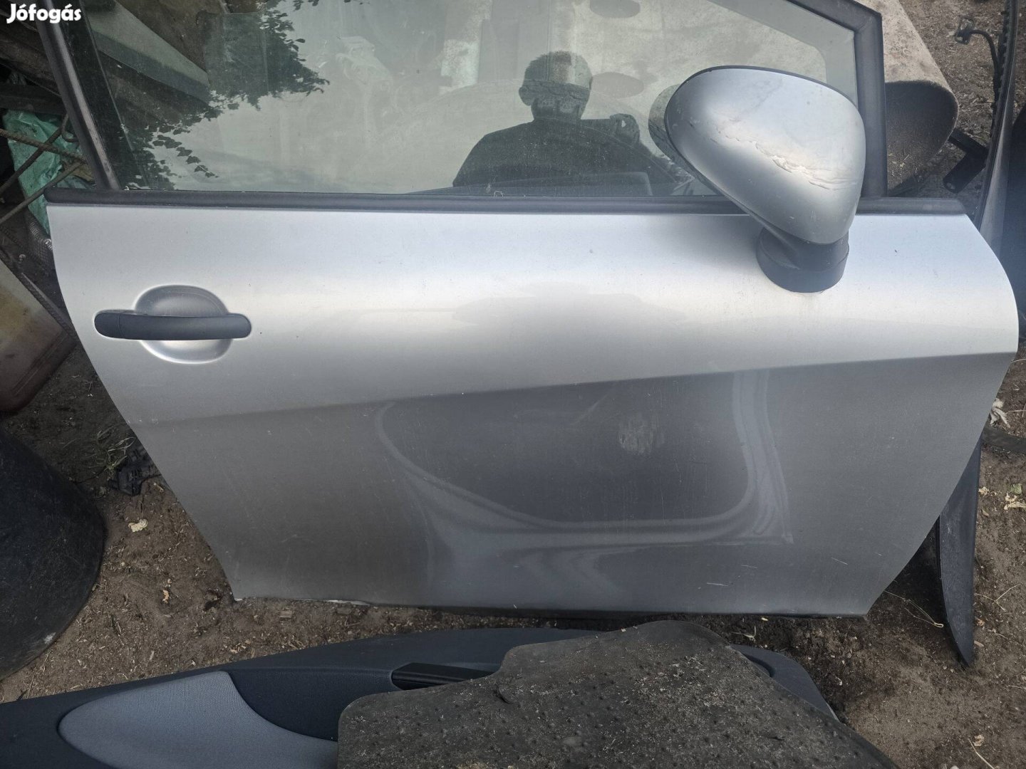 Seat leon 1P0 jobb első ajtó 