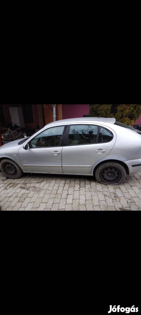 Seat leon 1.4 16v minden alkatrésze 