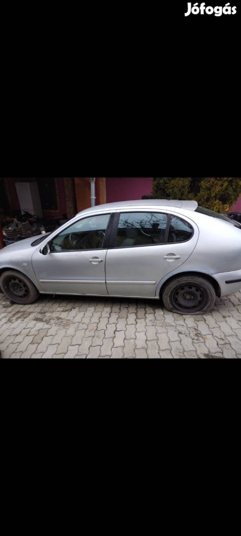 Seat leon 1.4 16v minden alkatrésze 