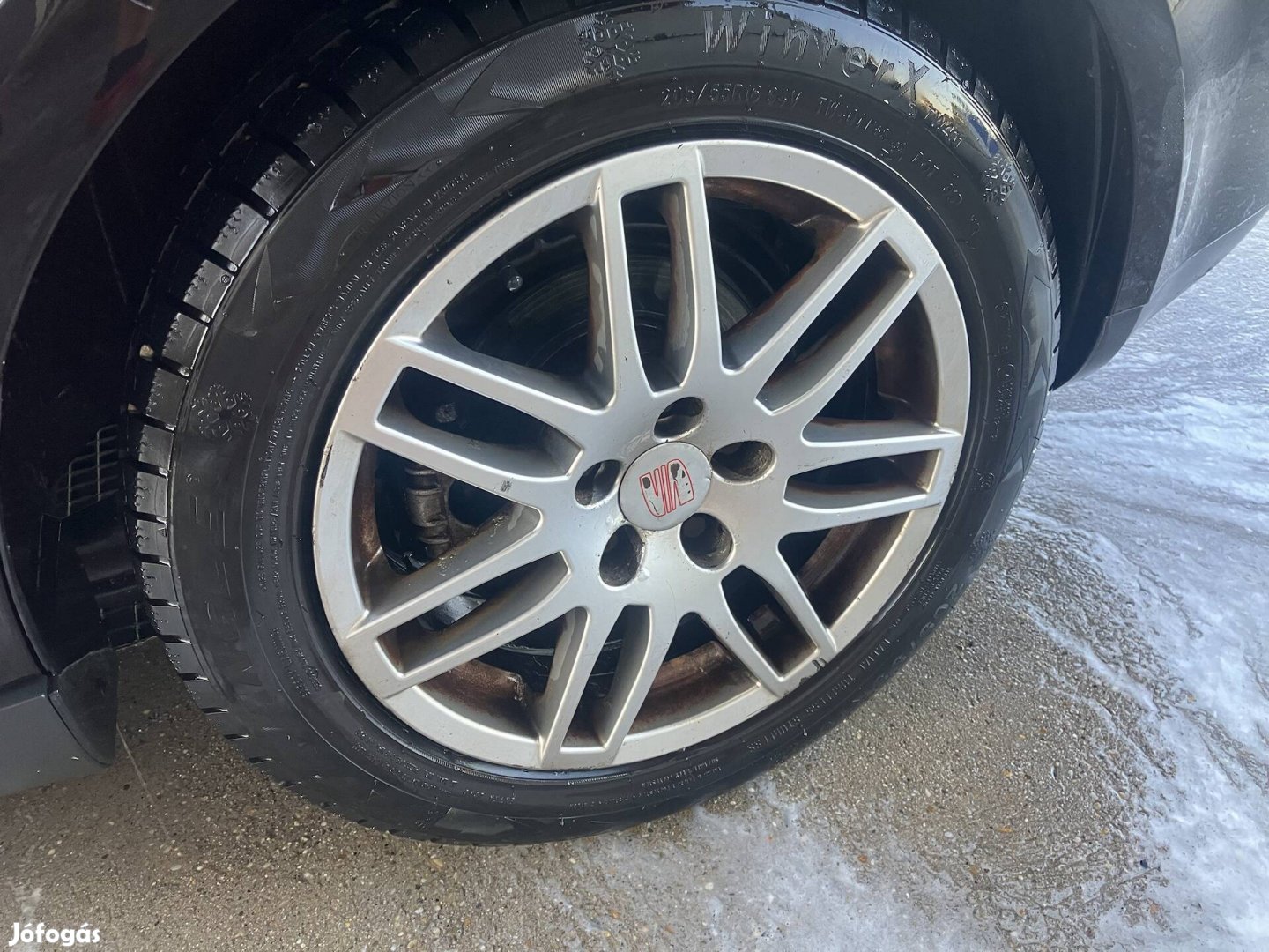 Seat,vw alukerék 16col 205 55 R16 téligumival