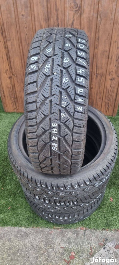 Sebring 205/45 R17 8,5mm 2020-as Téli Gumiabroncs 4db #286