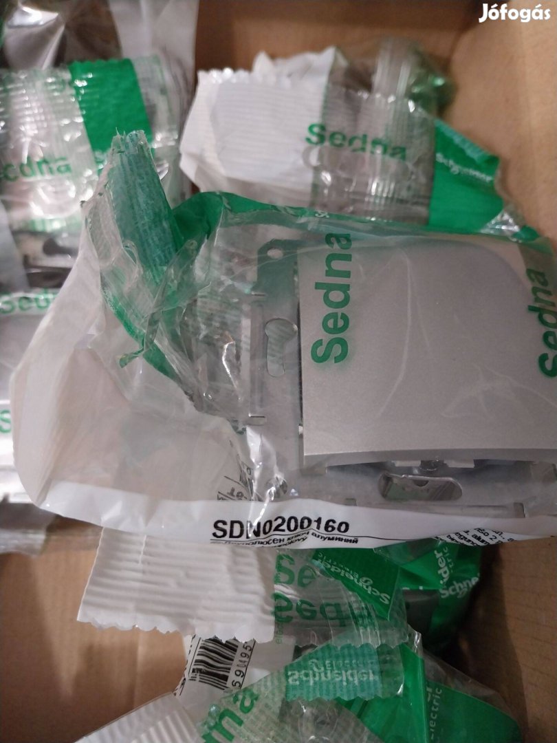 Sedna 102 kapcsoló aluminium SDN0200160
