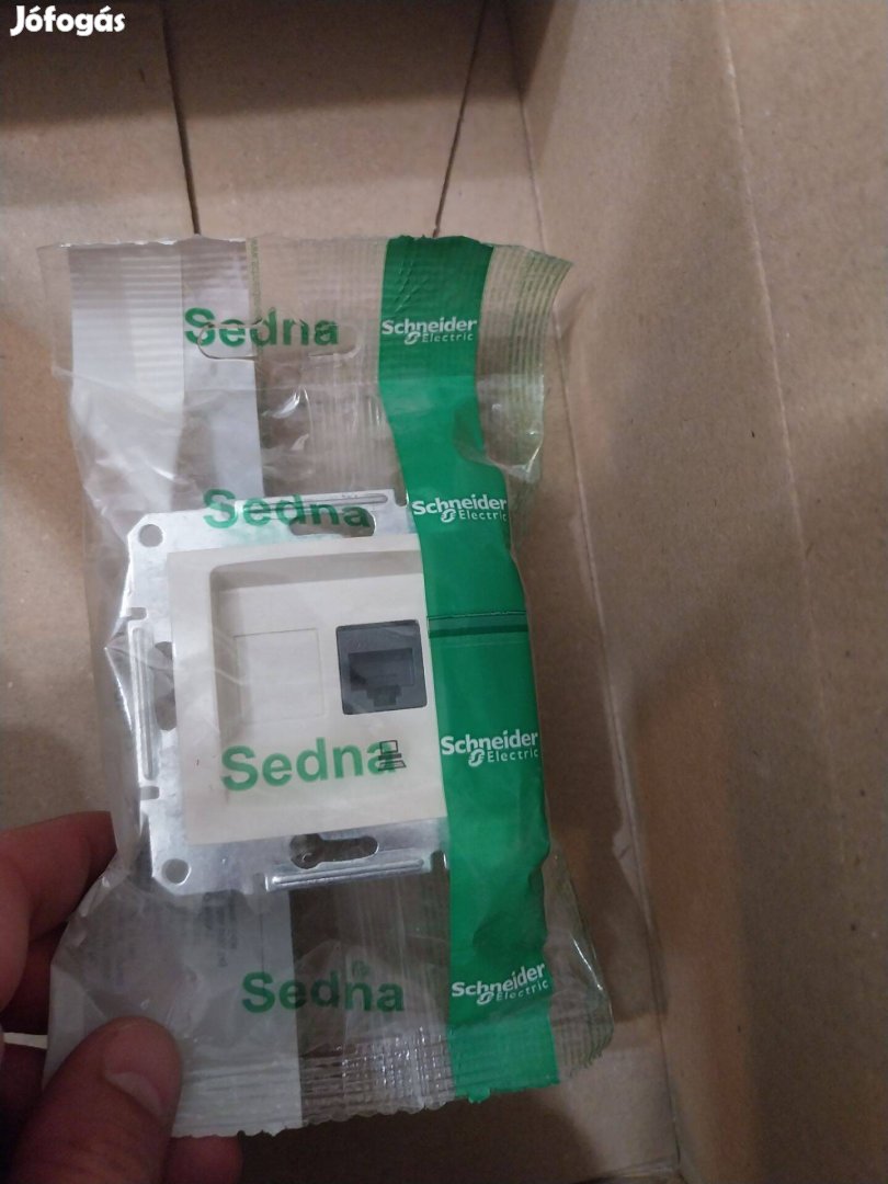 Sedna 1xrj45 CAT5e UTP Bézs SDN4300147