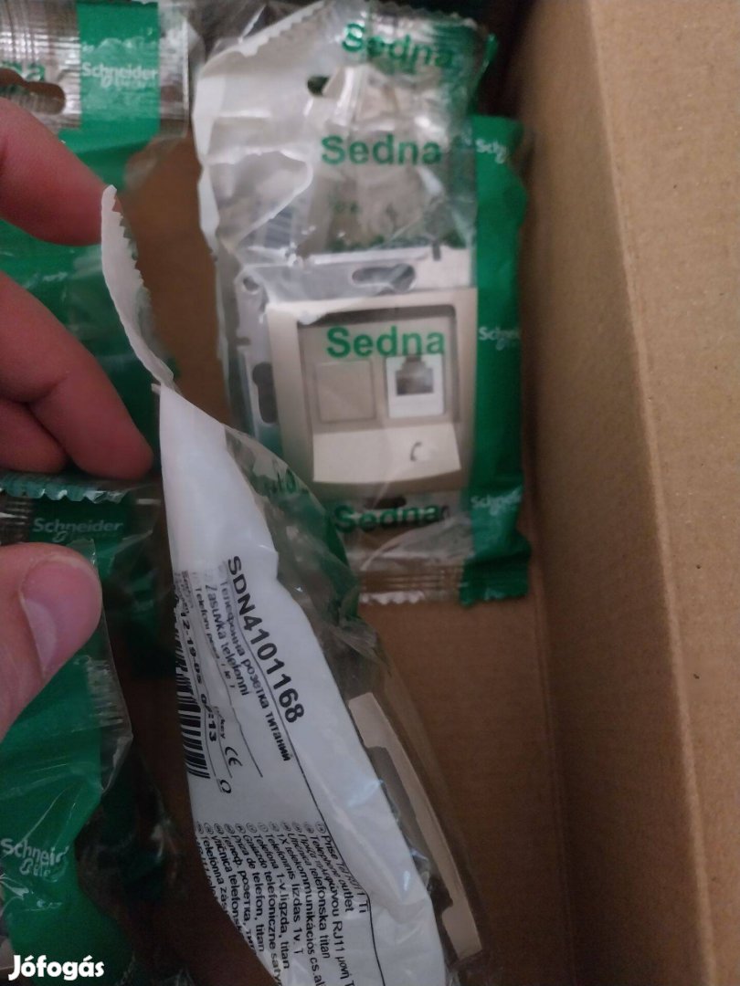 Sedna tel.csatl. 1xrj11 Titán SDN4101168