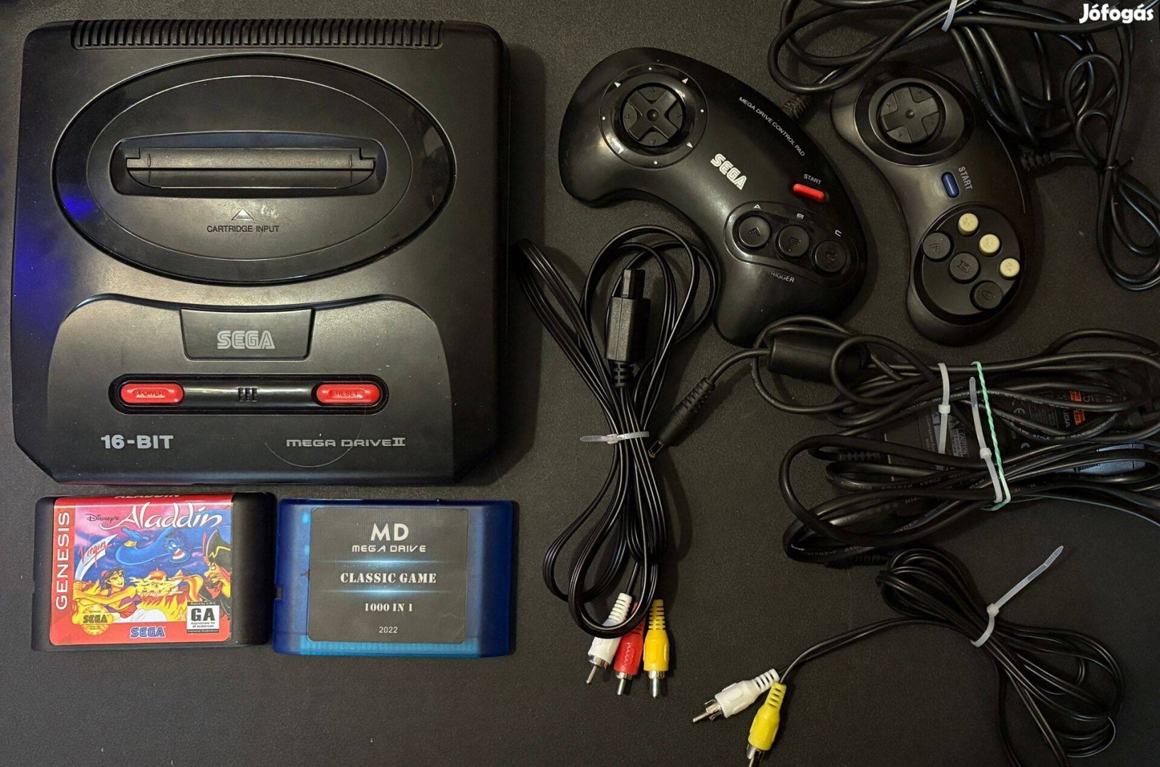 Sega Mega Drive II + 8GB Everdrive SD