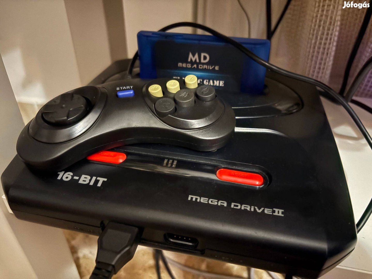 Sega Megadrive II + az összes Sega játék kazetta