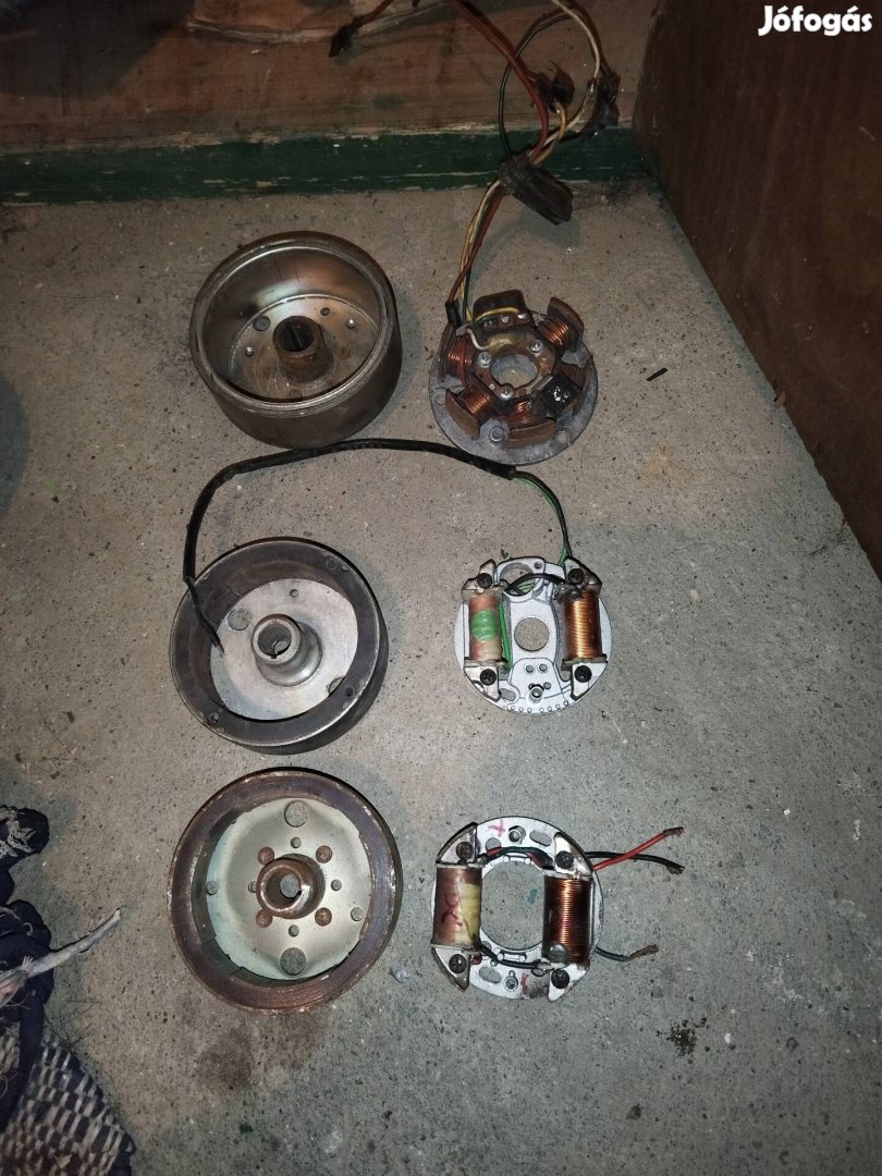 Segédmotor álló és forgórészek
