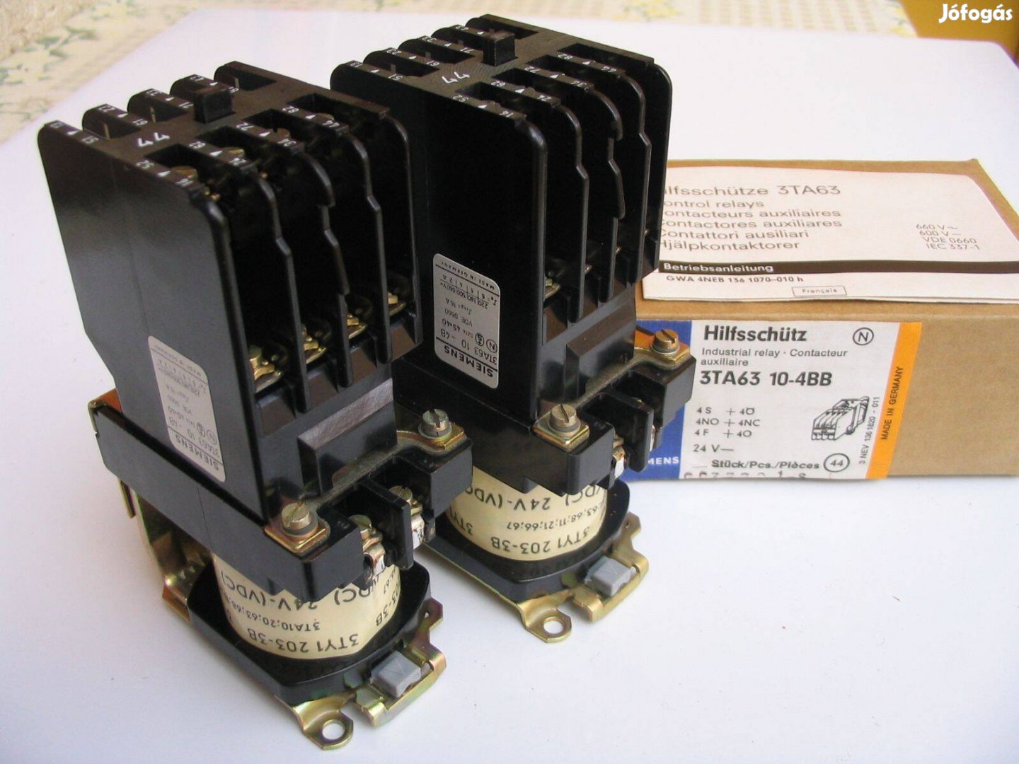 Segédrelé Siemenes