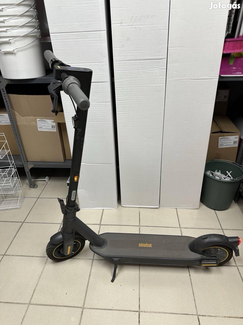 Segway Kickscooter Max G30E II roller