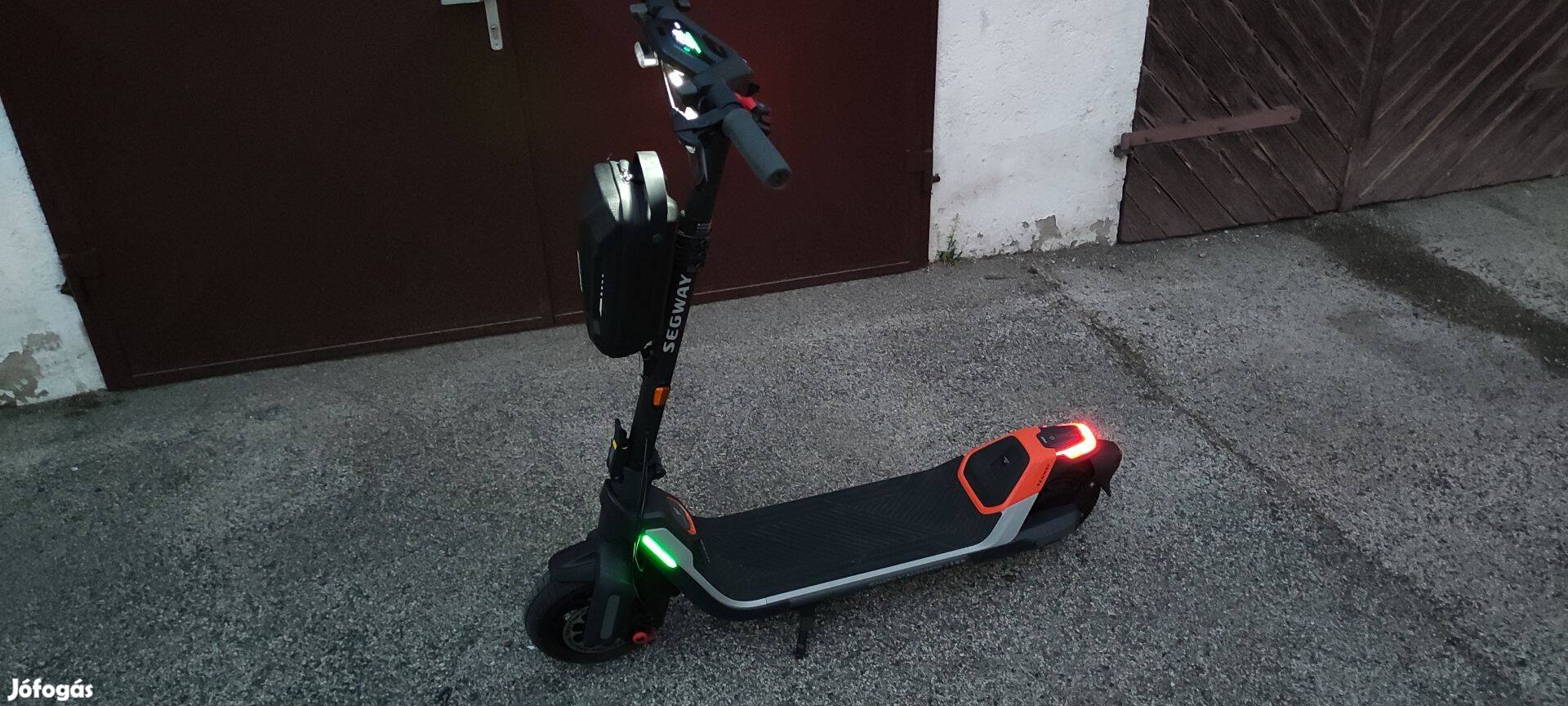 Segway Kickscooter P65E eladó