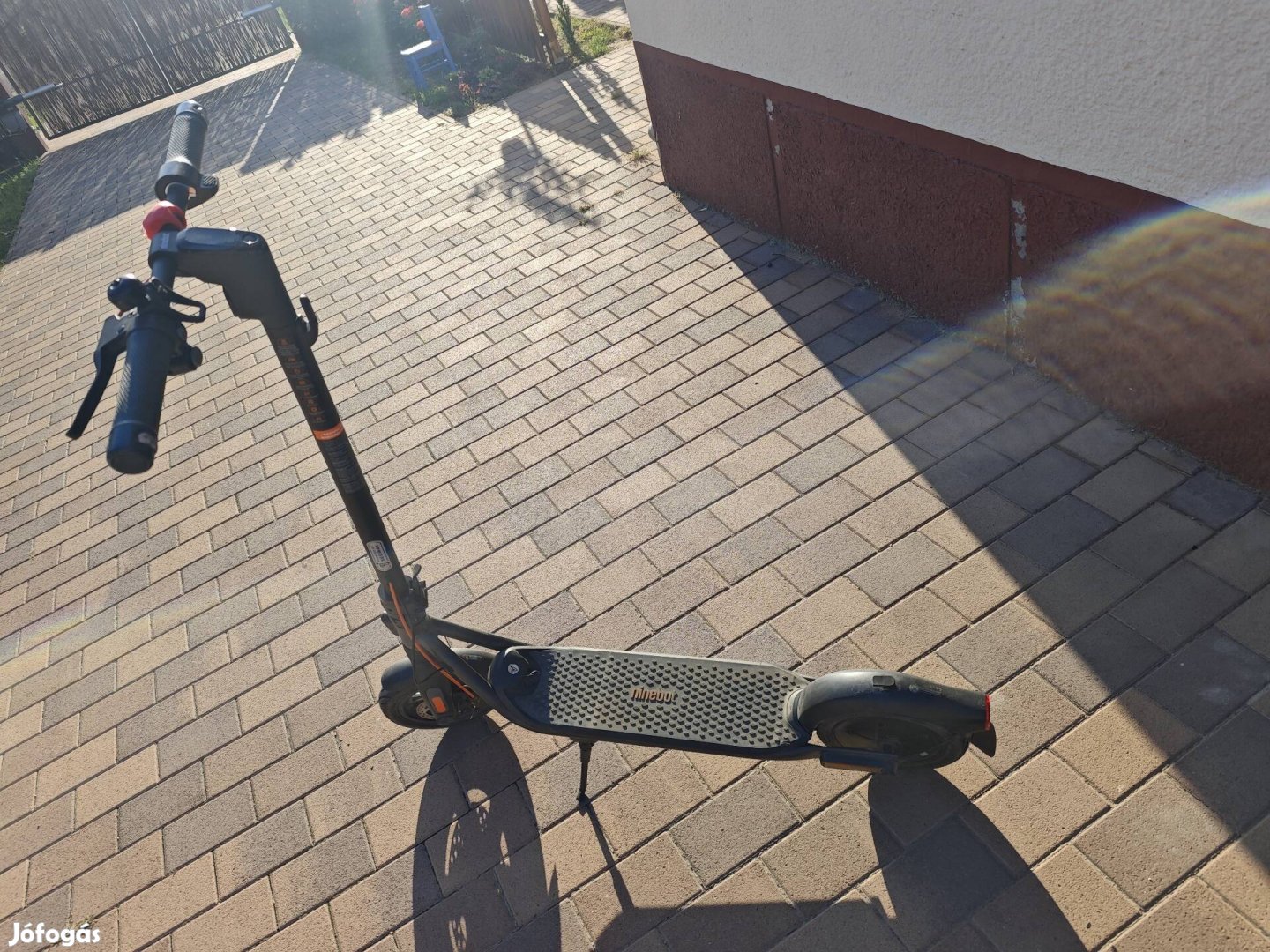 Segway Nineboor F2 pro telós roller eladó 