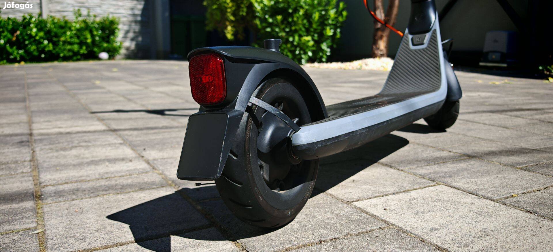 Segway Ninebot E2 plus roller eladó