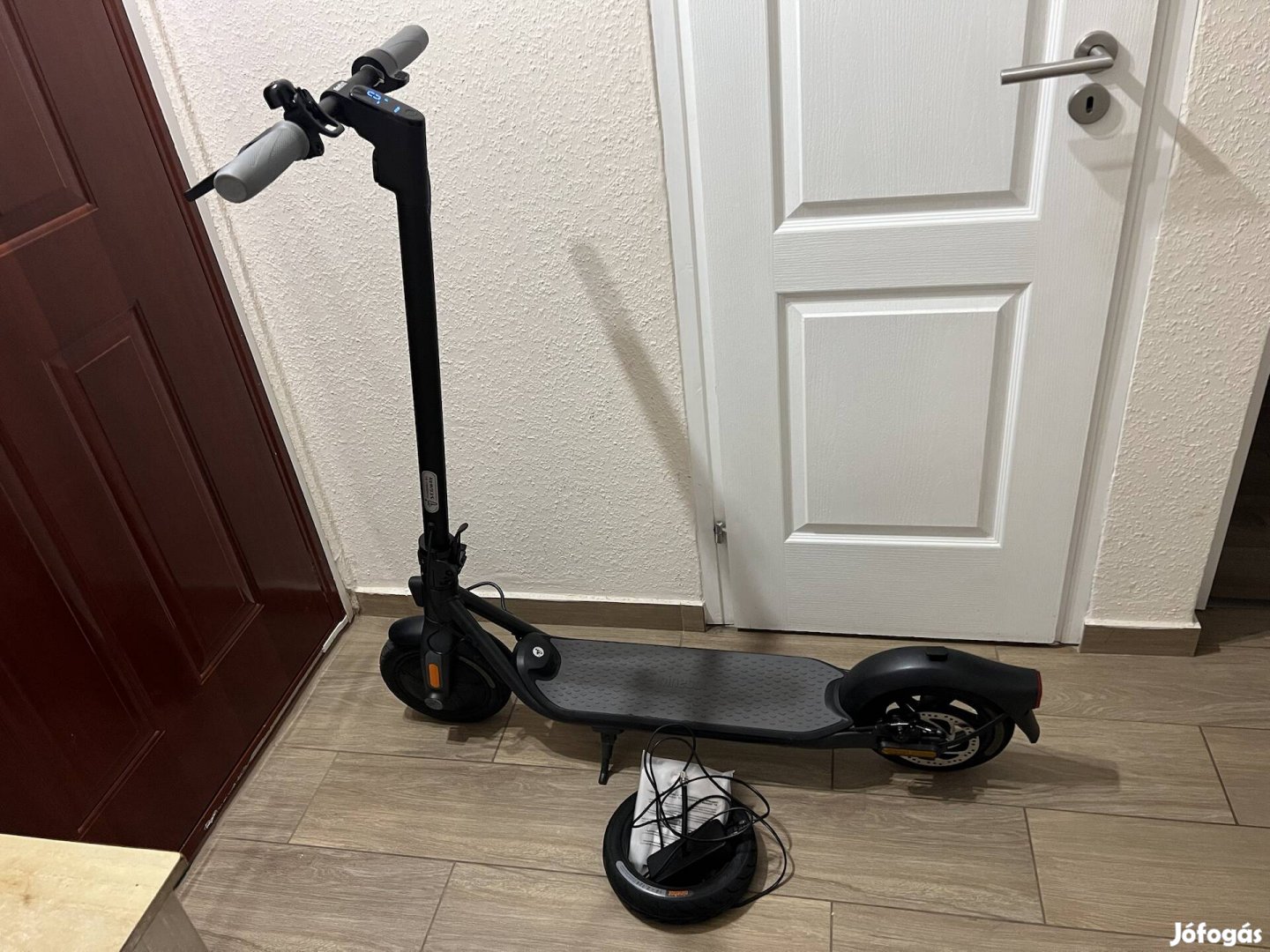 Segway Ninebot Kickscooter F25 (360km)