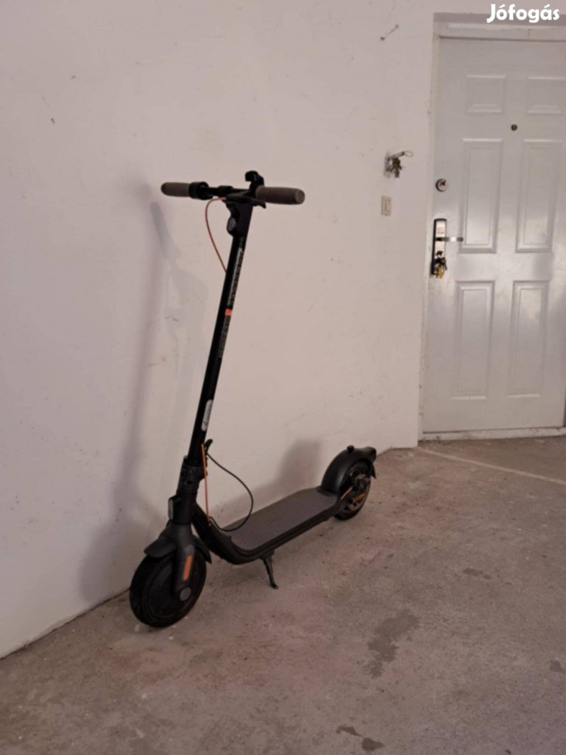 Segway Ninebot kickscooteer f25e elektromos roller