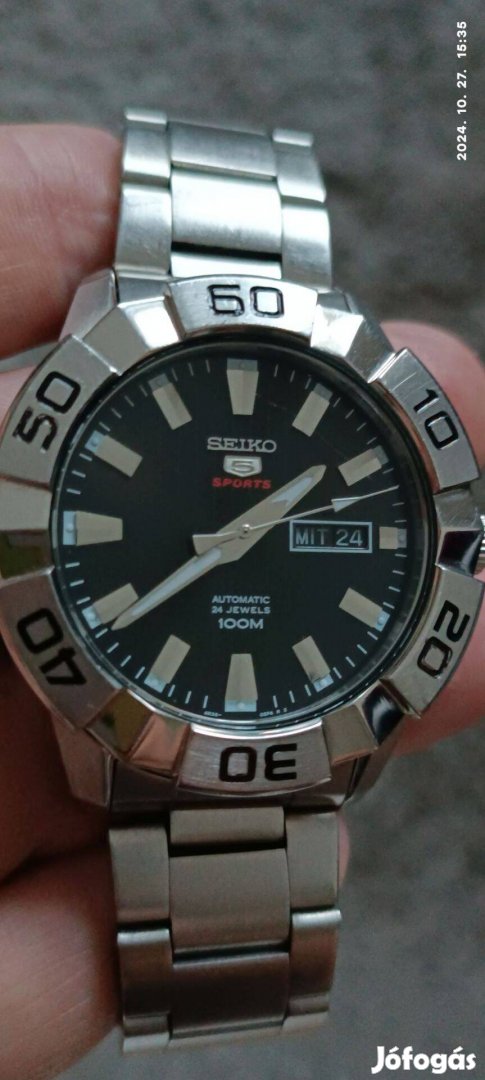 Seiko 5 Sport