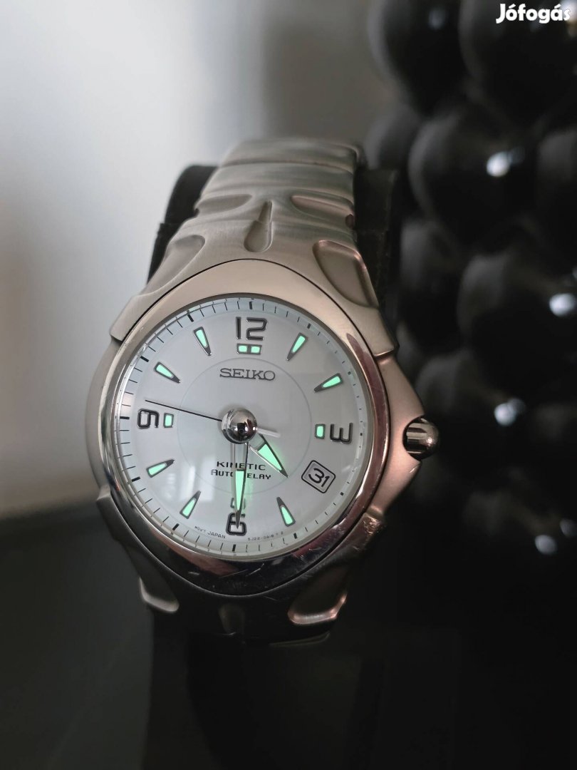 Seiko Kinetic Auto Relay