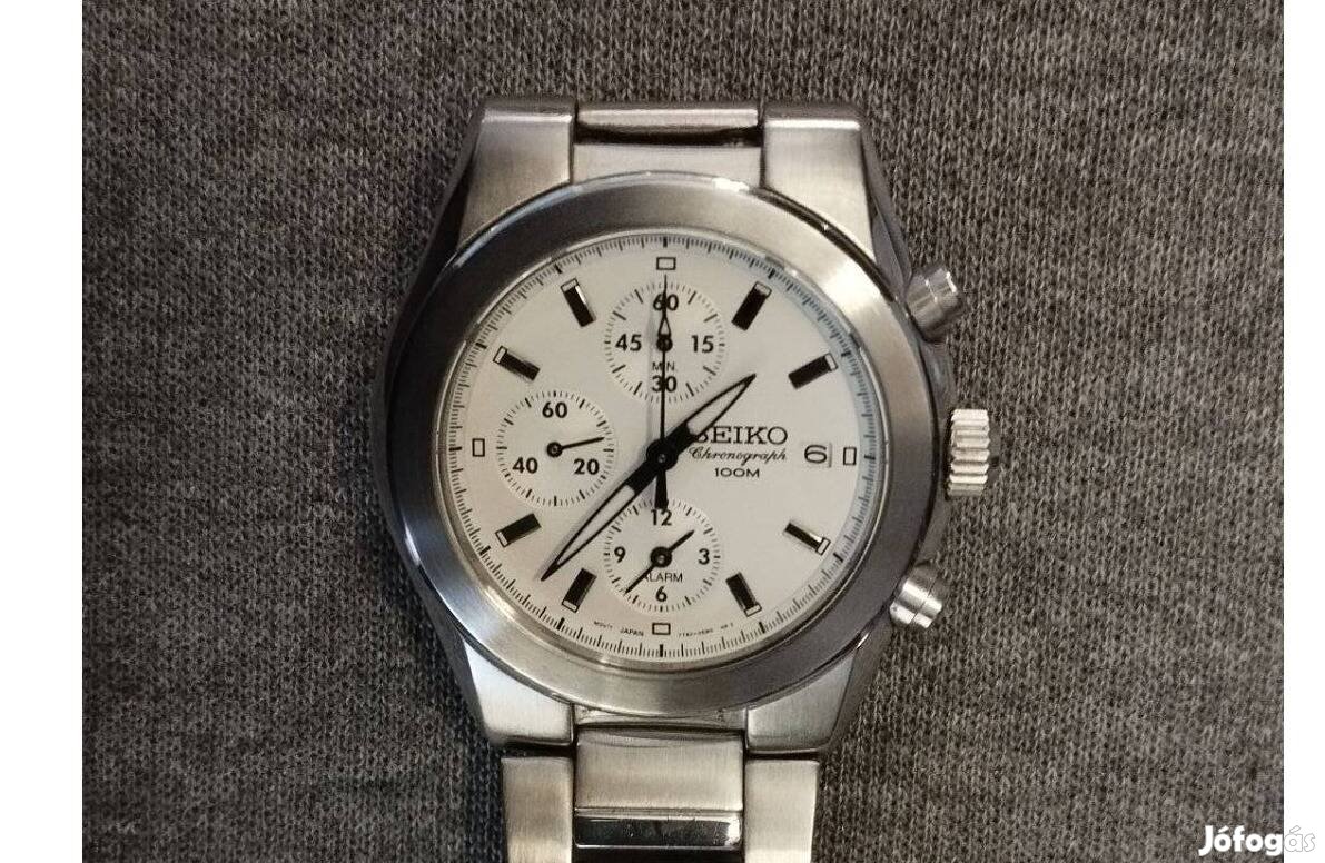 Seiko ébresztős kronográf, 7T62