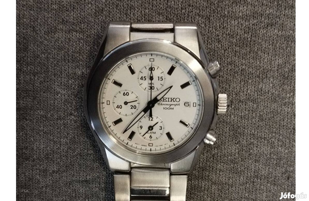 Seiko kronográf, 7T62