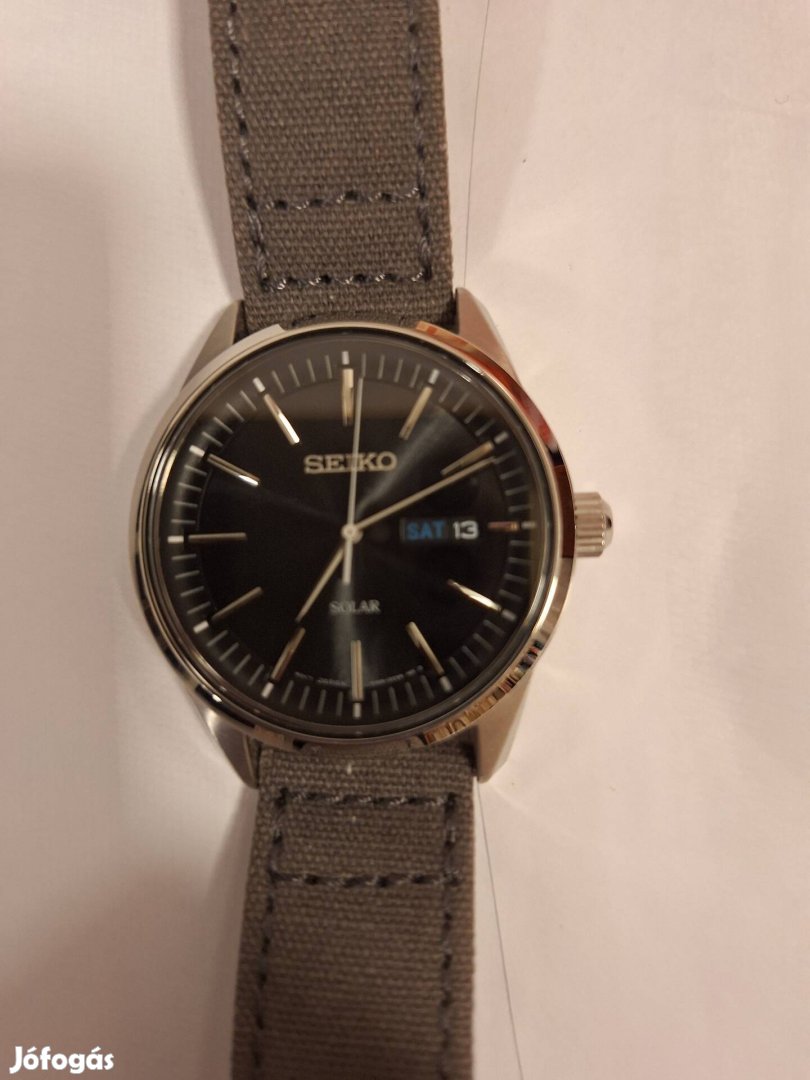 Seiko solar férfi karóra.