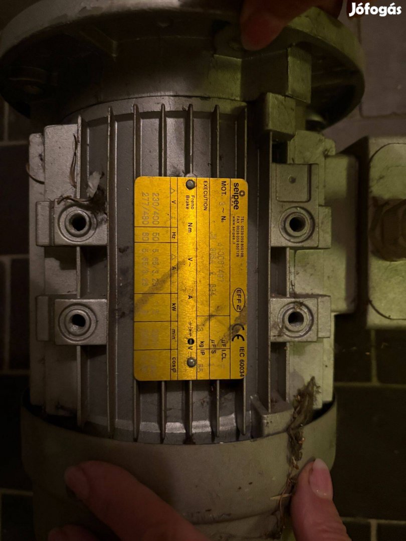 Seipee 230/400V 1,5Kw-os villany motor