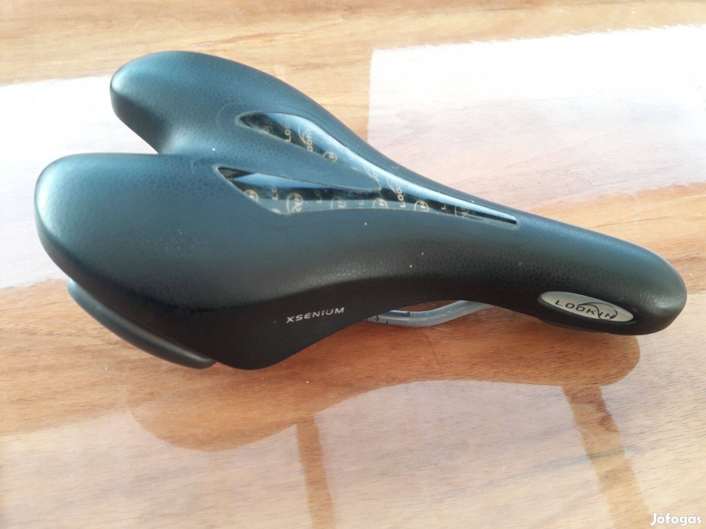 Selle Royal Lookin Xsenium géles nyereg