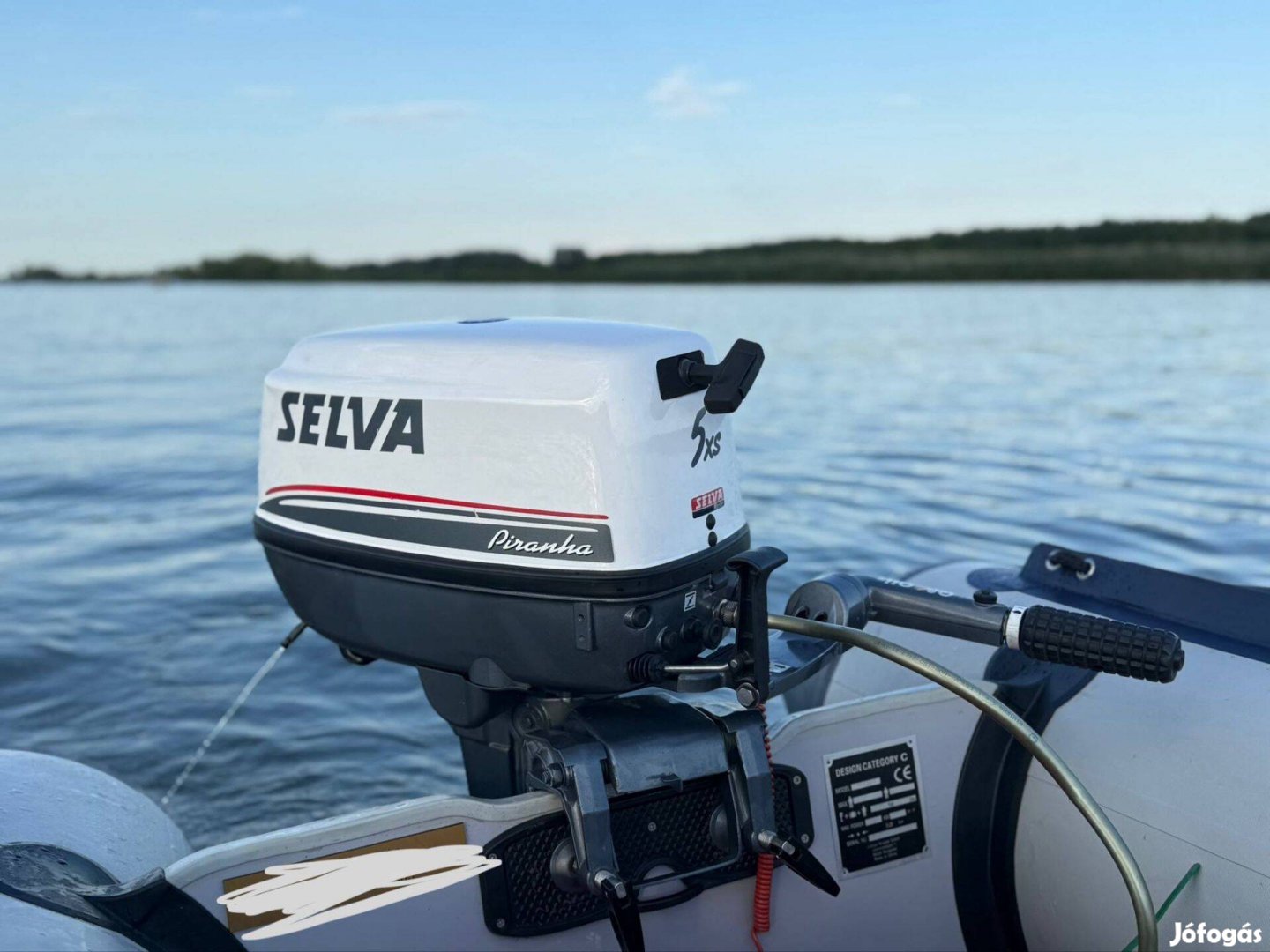 Selva pirhanha 9.9 lóerős 4 ütemű hajómotor alig használt álapotban