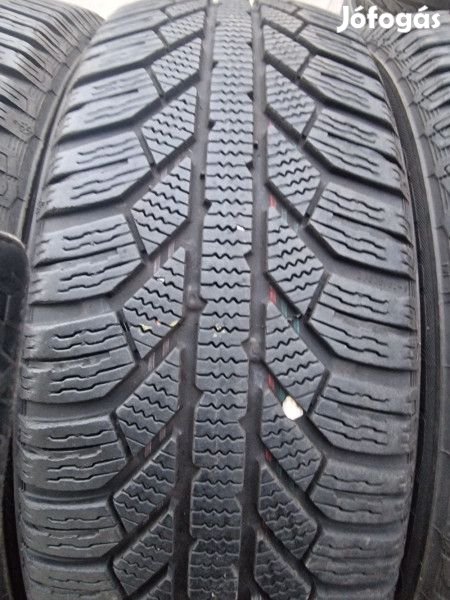 Semperit 185/60R15 MASTER-GRIP2 6mm DOT18 használt gumi HG13718 téli