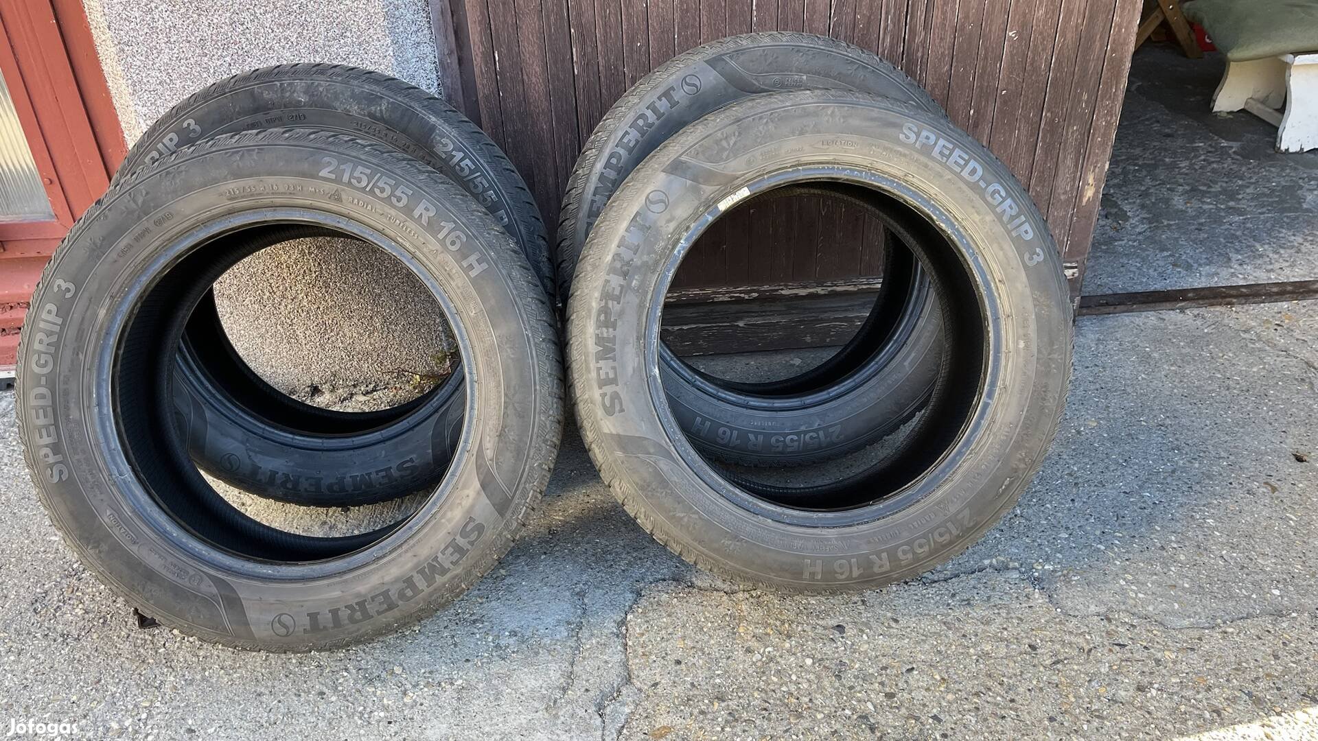 Semperit 215/55 R16 téli gumi eladó Szolnokon