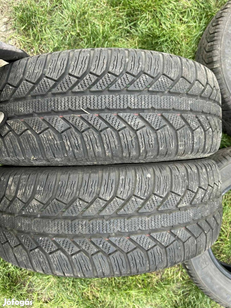 Semperit 215/60 R16 téligumi garnitúra