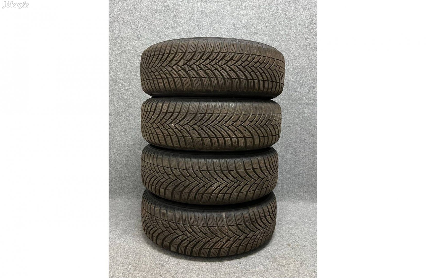 Semperit 215/65r17 215/65 r17 téli gumi 2024 újszerű