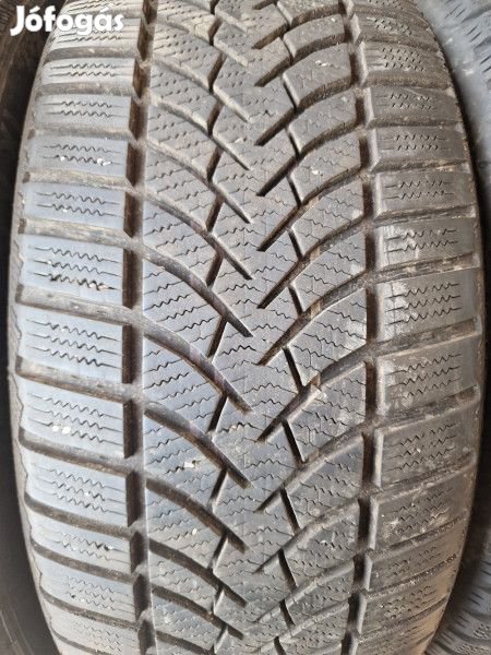 Semperit 225/45R18 SPEED-GRIP3 6-7mm DOT19 használt gumi HG10753 tél