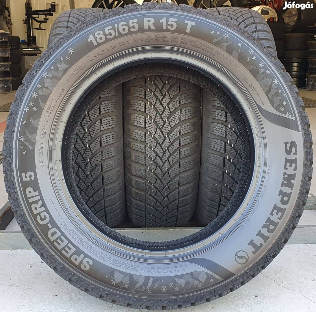 Semperit Speedgrip 185/65 R15 újszerű téli gumi 4db 2023 /T144