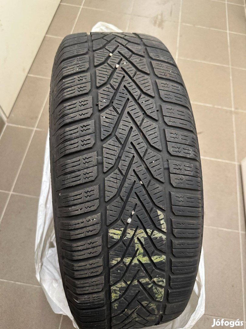 Semperit téli gumi 215/65 R 16 H