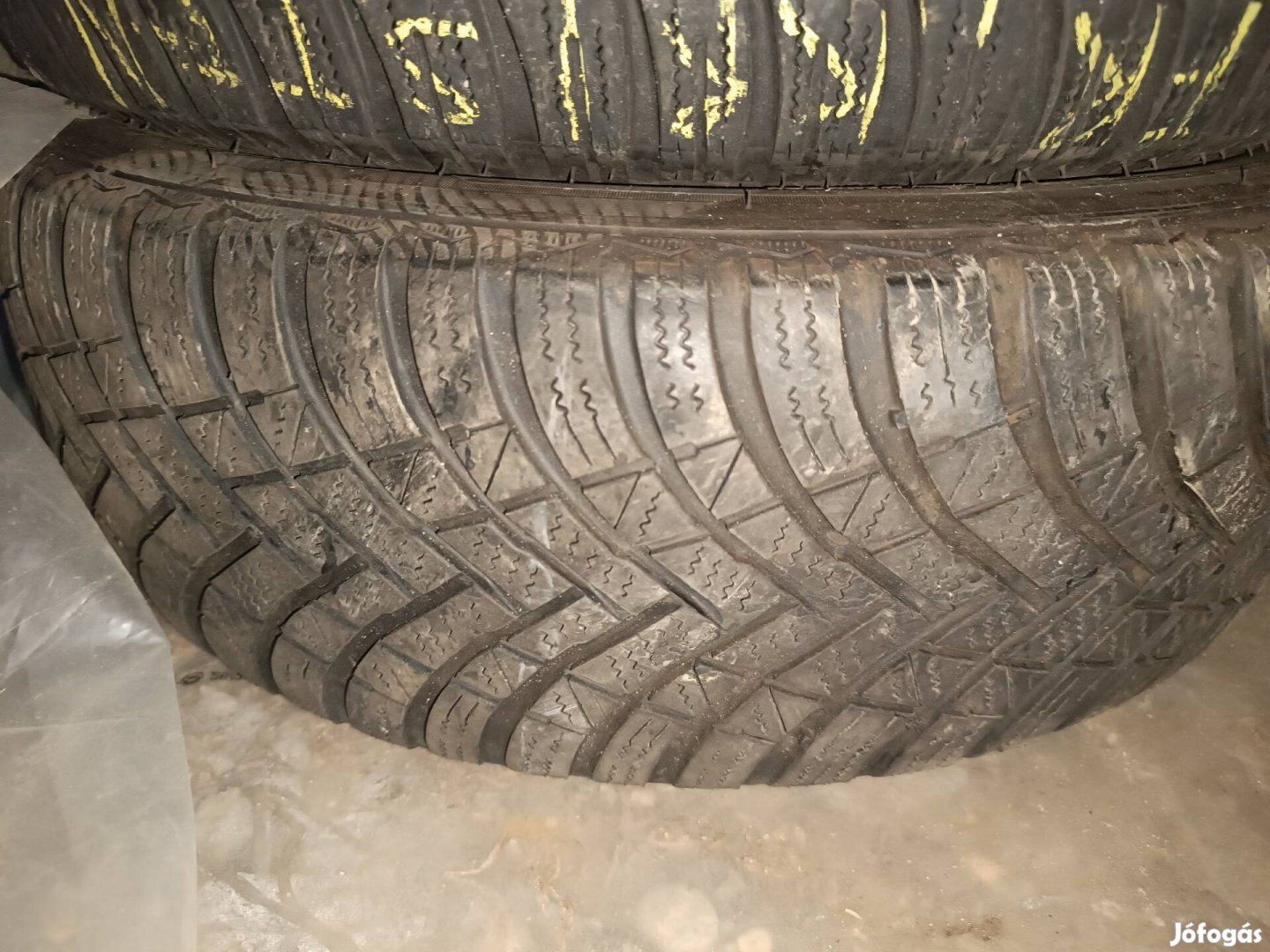 Semperit téligumi 2db 205/60R16