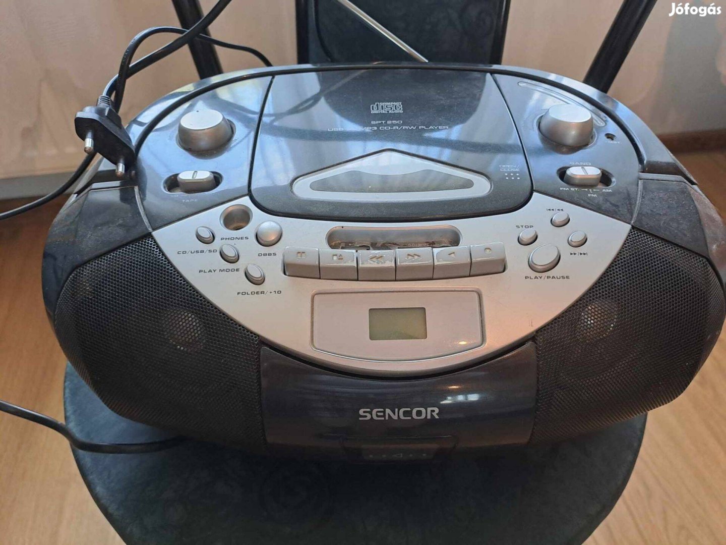 Sencor Hordozható CD lejátszó, Rádió, MP3, USB