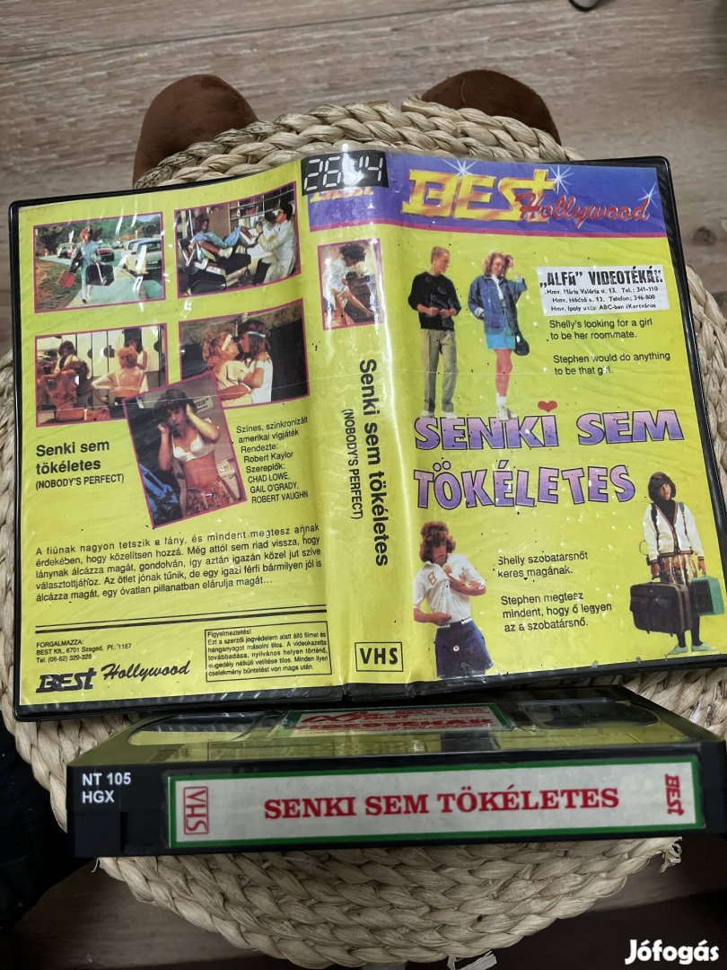 Senki sem tökéletes vhs m