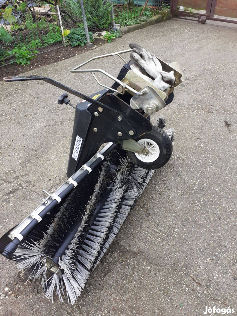 Seprűs adapter Eladó !!