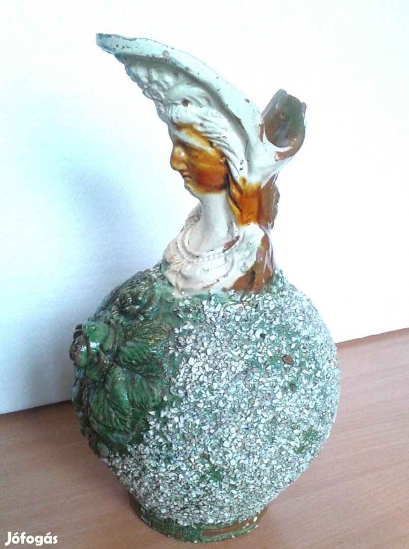Sérült Antik XIX.sz.végi, ritka, nőifejes kiöntős, mázas