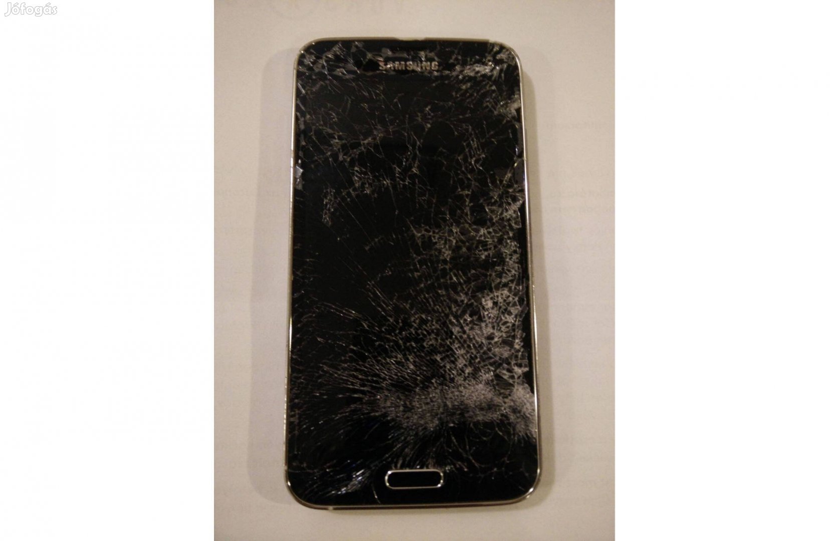 Sérült Samsung Galaxy S5 SM-G900F Telekomos okostelefon,