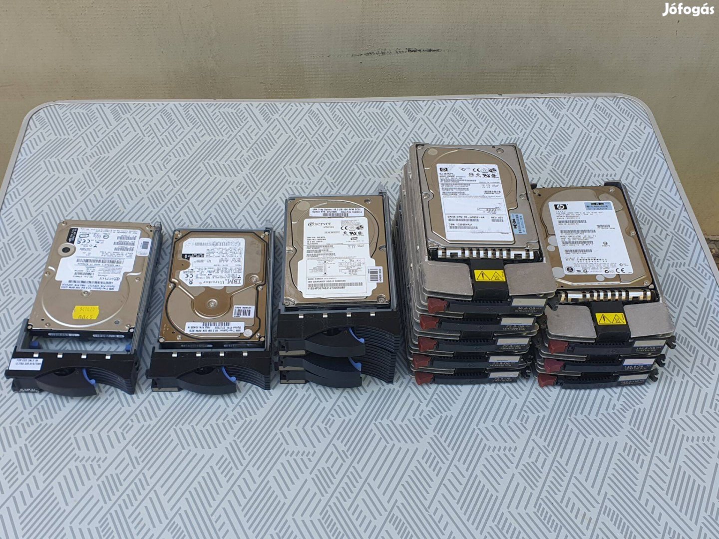 Server merevlemezek,HDD,vegyes,13 darab