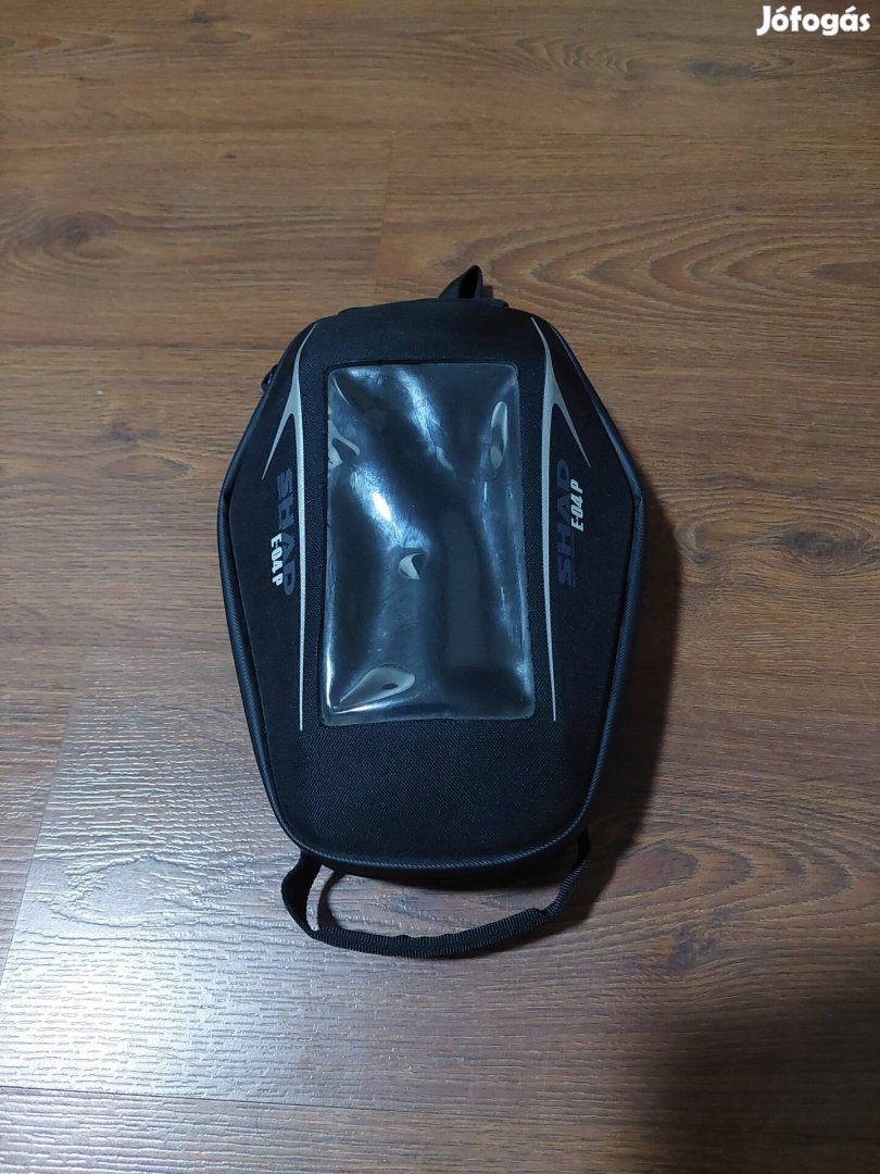 Shad E-04 P tanktáska