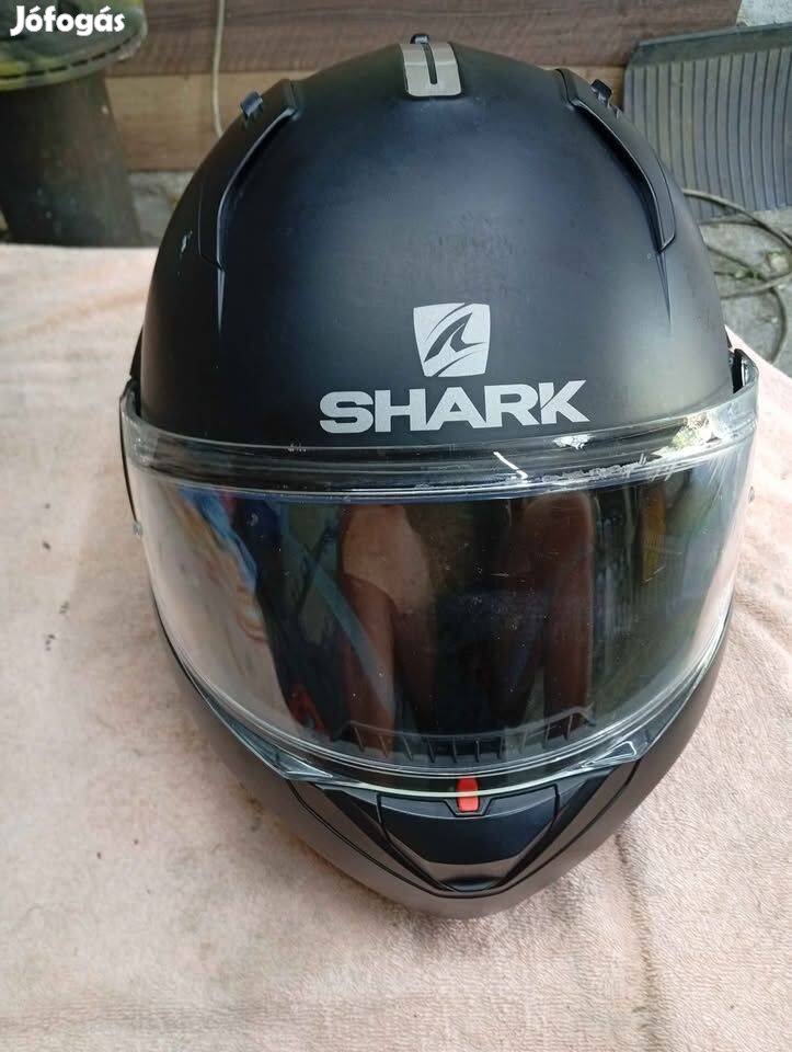 Shark Evo- One minőségi bukósisak L es méret