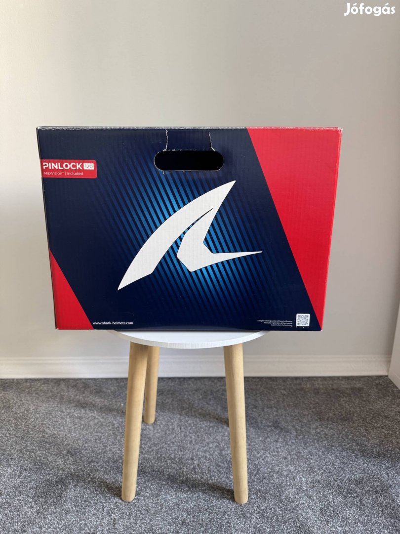 Shark Spartan RS