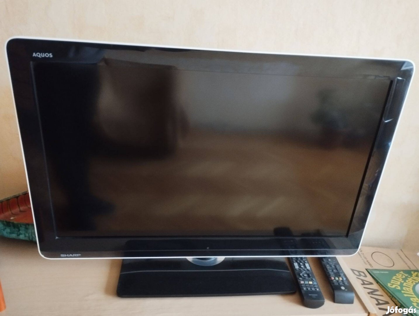 Sharp Aquos FHD TV szép állapotban eladó