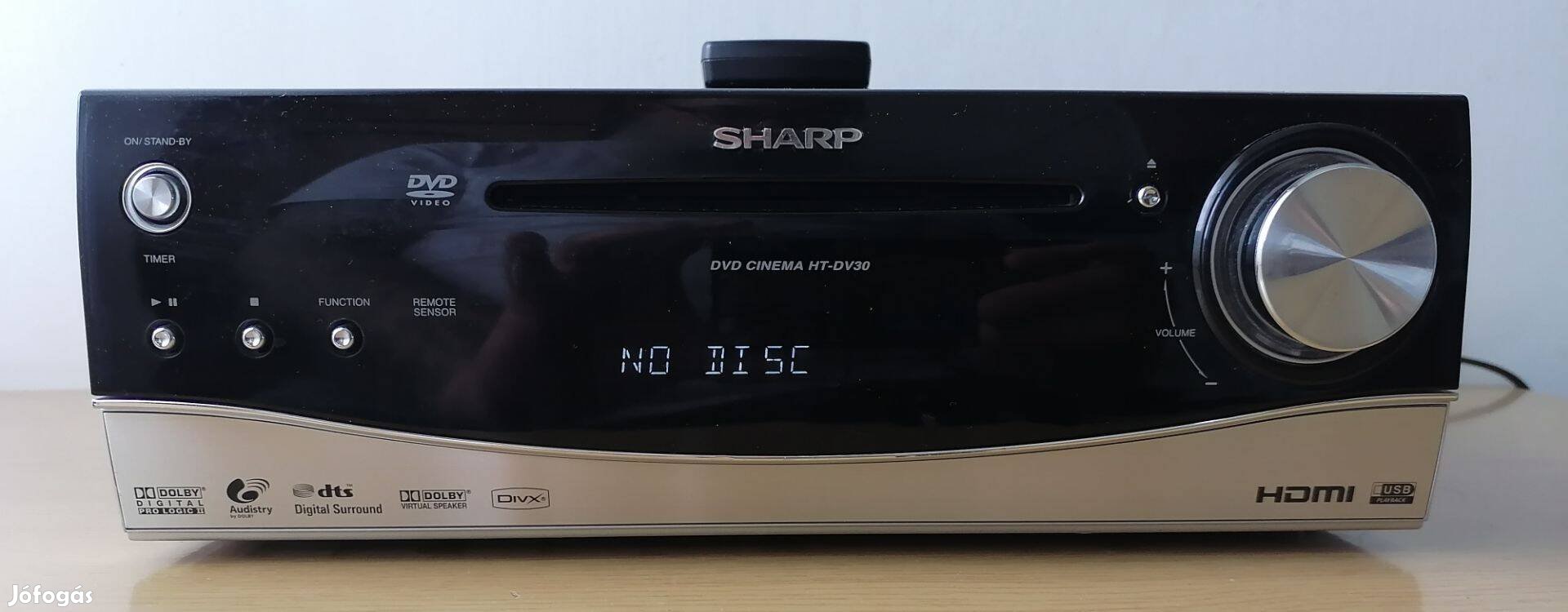 Sharp DVD Cinema HT-DV30, és Sharp CP-HF200H hangfal