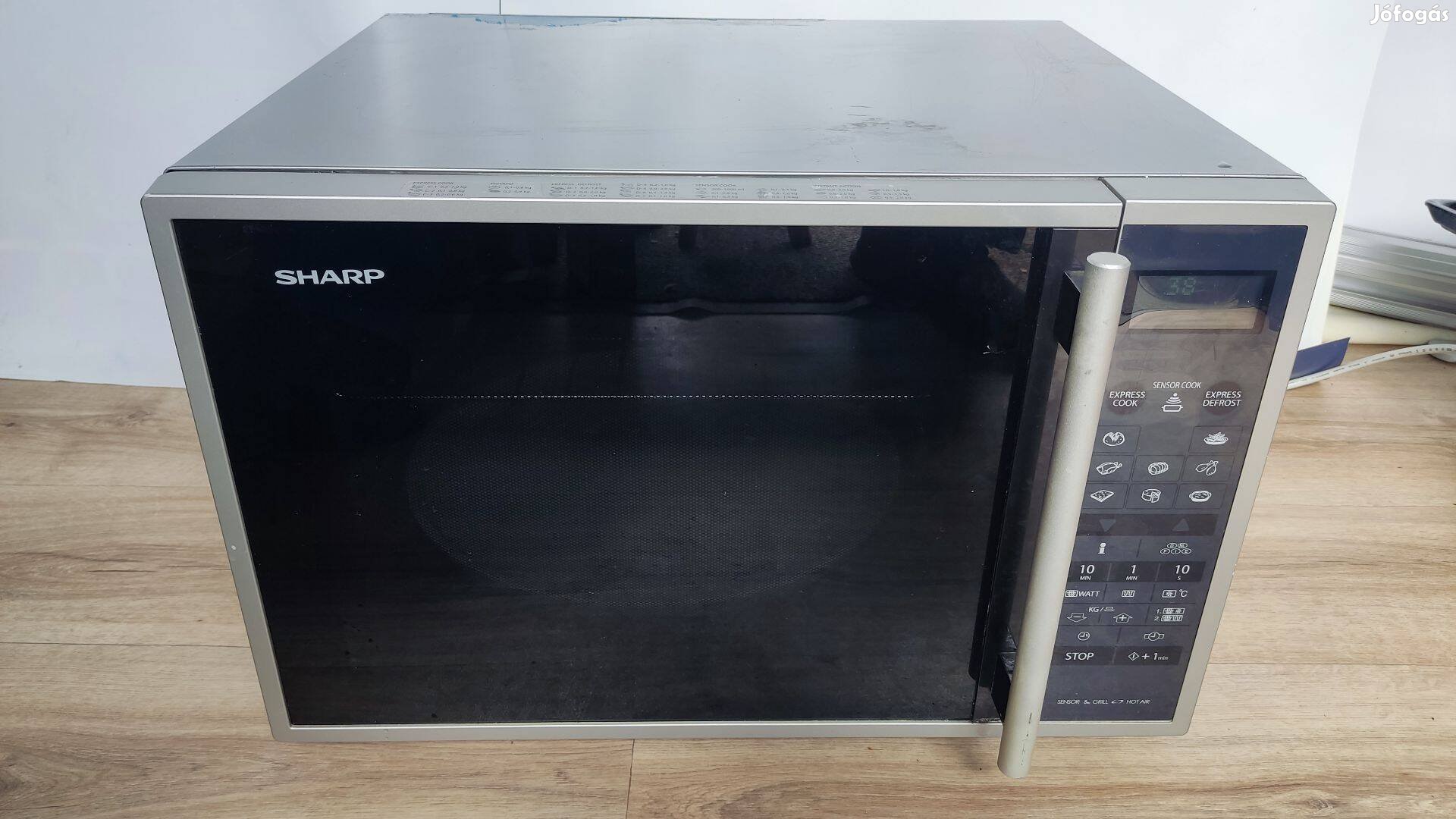 Sharp kombinált mikrohullámú sütő