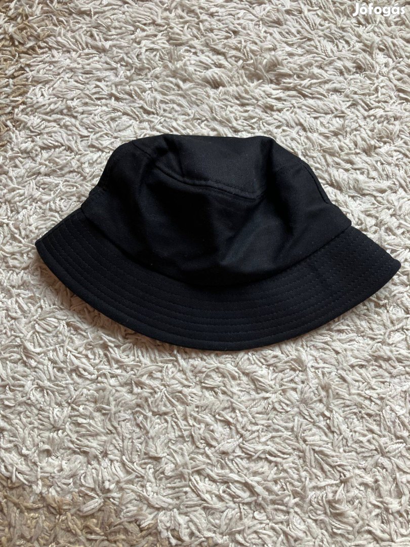 Shein fekete kalap, Új