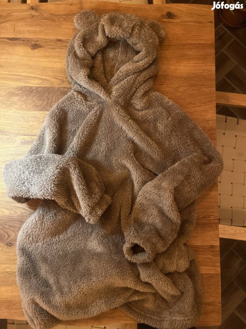 Shein macifüles, kapucnis pulcsi